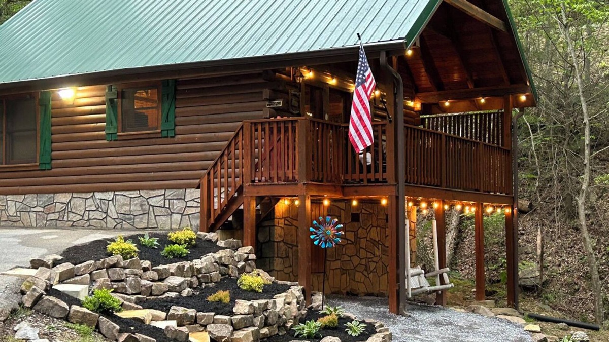 Black Bear Falls Cabin | Located in Black Bear Falls Resort cozy cabin for two with new hot tub