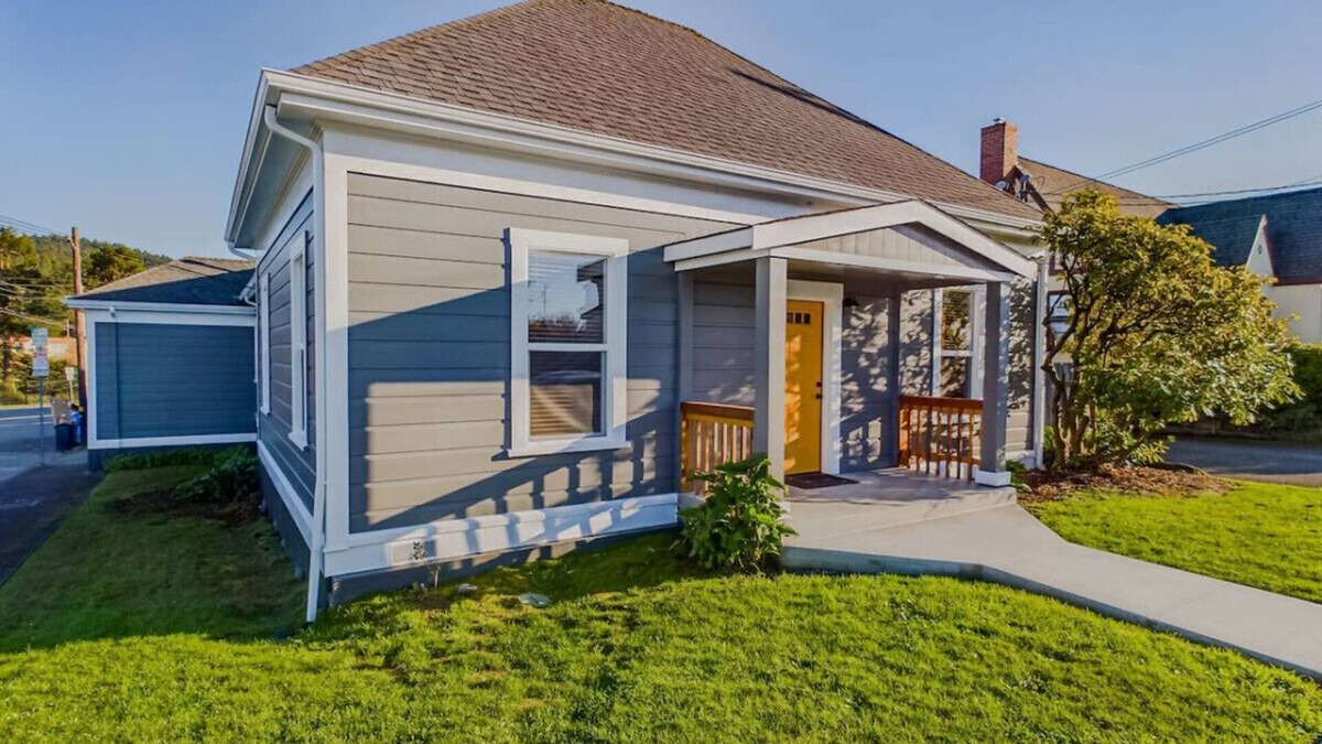 Arcata House | Located in Northtown Arcata, The Yellow Doors "A"