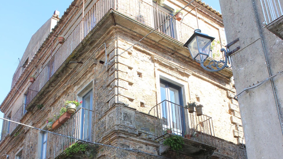 Filadelfia Apartment | Located in one of the most beautiful villages in Calabria, on a property of 700