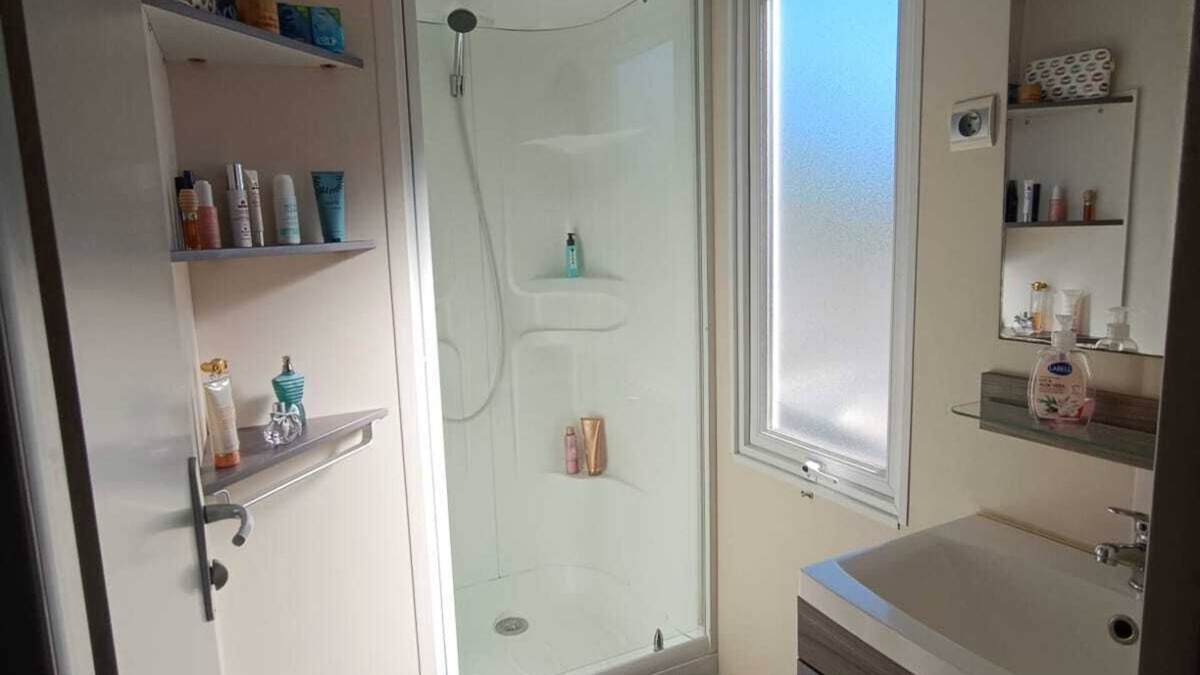 Puget-sur-Argens House | Location dun Mobil Home Avec Climatisation Réversible, 4 Personnes