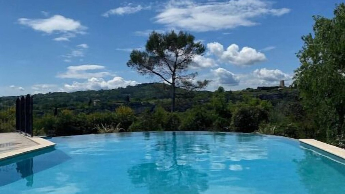 Saint-Martin-d'Ardeche House | Location Gîte Ardèche