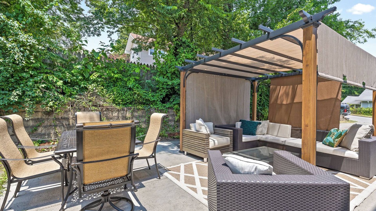 North Chattanooga House | Location! Hot Tub, Pet Friendly, Downtown Living