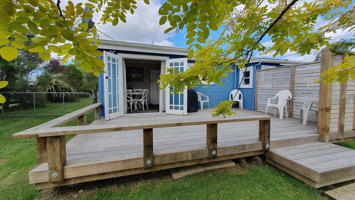 Mangakino Cottage | Location, location, location