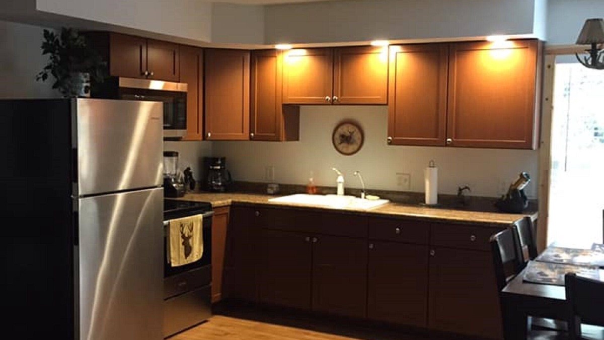 Minocqua House | LOCATION - LOCATION - SNOWMOBILING, ICE FISHING & MUCH MORE, - GREAT GETAWAY