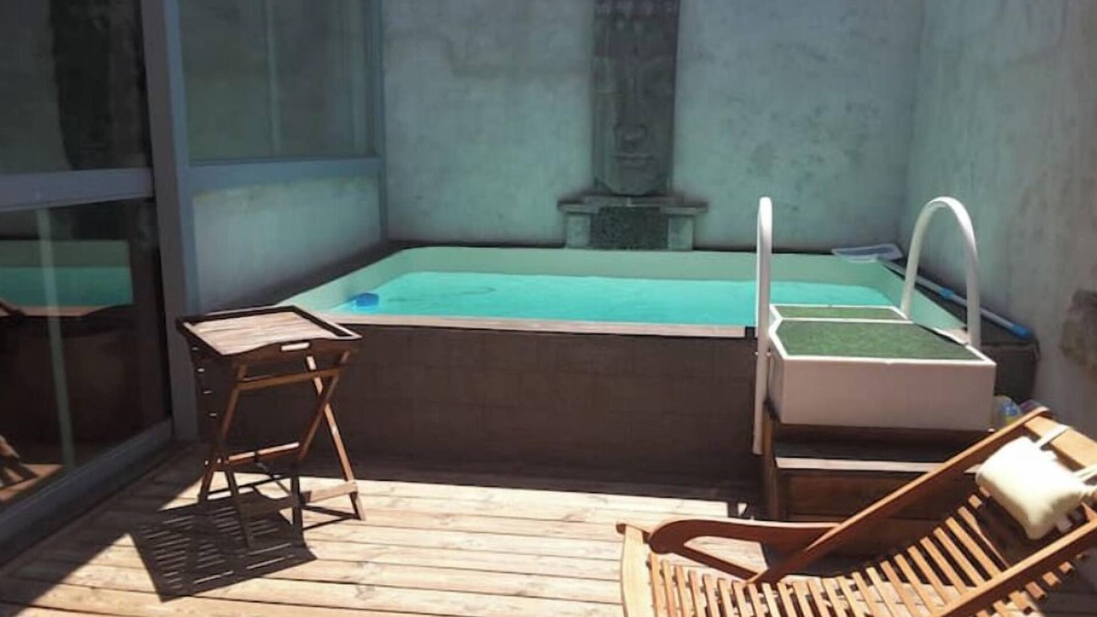 Lespignan House | Location Saisonnière