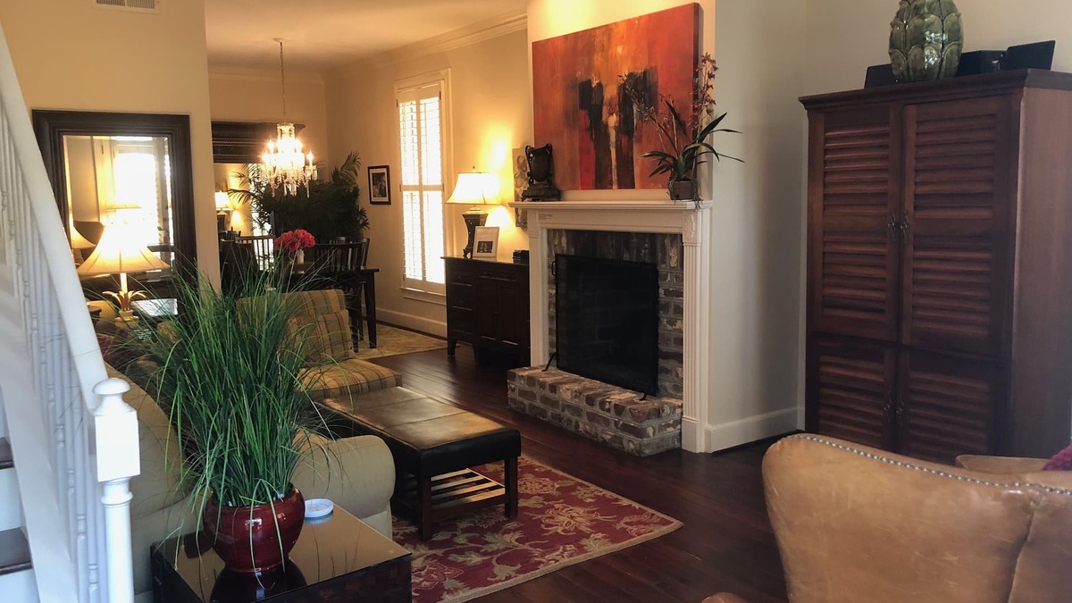 French Quarter House | Lodge Alley - Downtown Historic District - Incredible Location