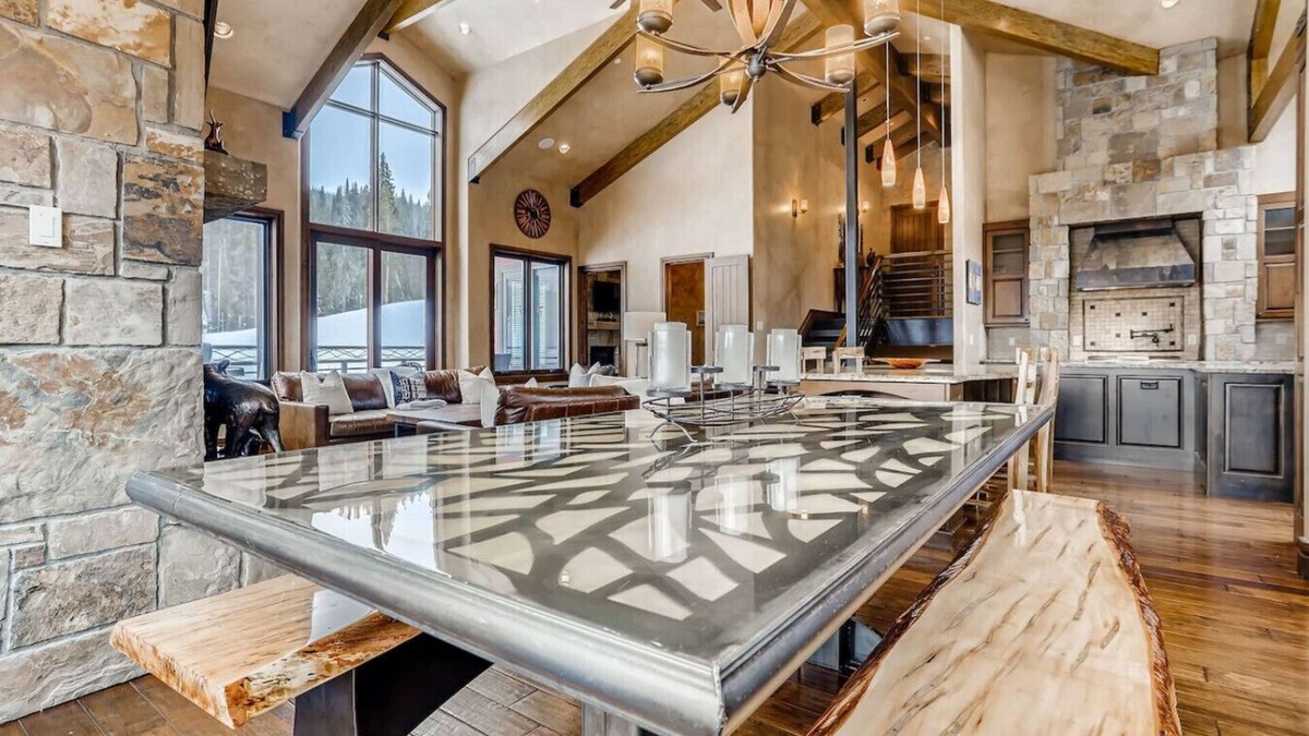 Copper Mountain House | Lodge at Lewis Ranch By Silvercrest Lux CO~Ski in/out & Hot Tub ~ Sleeps 26