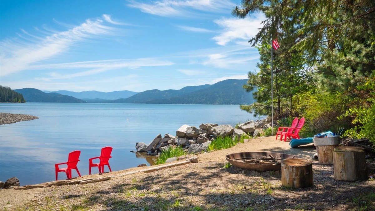 Ponder Point House | Lodge Home | 4 Bed, 3 Bath