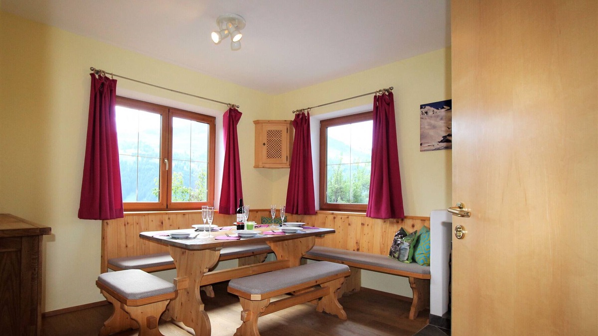 Kirchberg in Tirol Ski Chalet | Lodge Pengelstein - (ski-in/out)