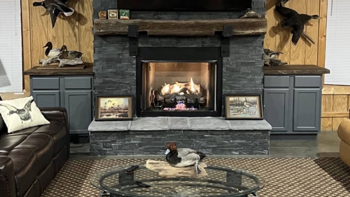 Tiptonville House | Lodge that sleeps 16! Ideal for Fishermen, Family reunions, Hunters and Tourist!