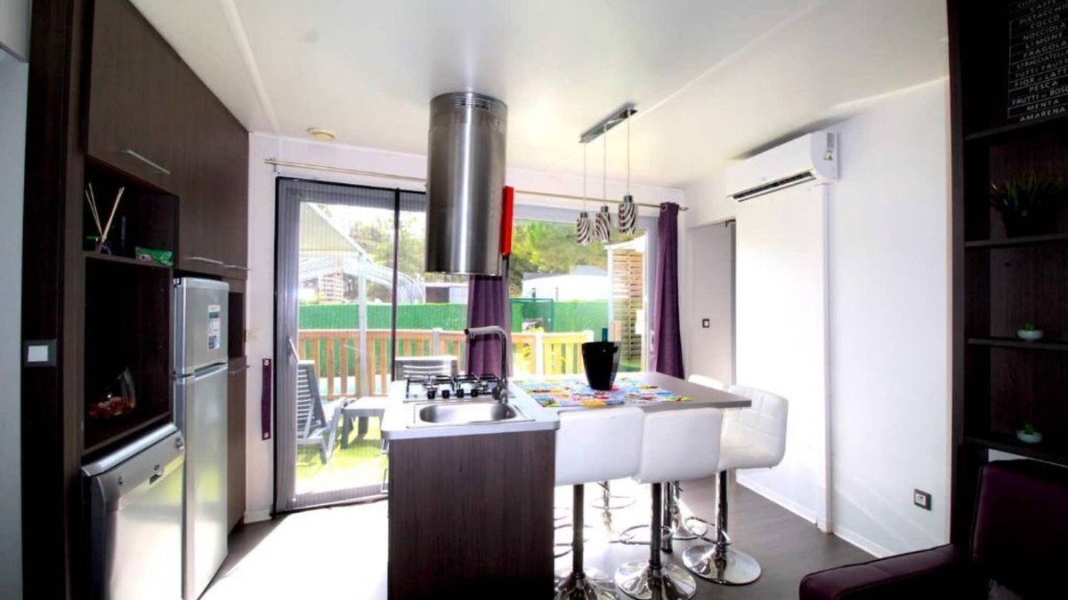 Sado House | Lodges with private pool 1