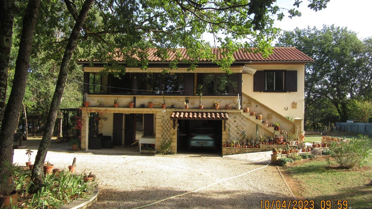 Cenac-et-Saint-Julien Apartment | Lodging france dordogne
