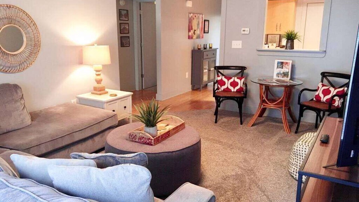 Clarksville Condo | Loft #304 (540 N 2nd St)