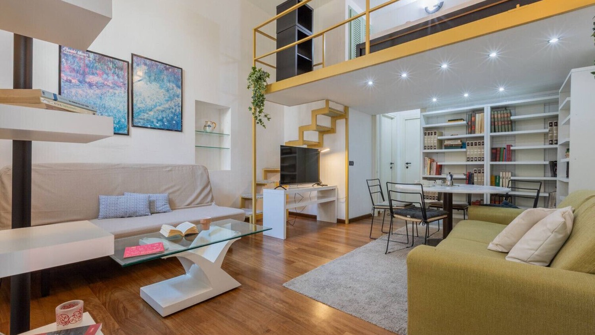 Roman Quarter Apartment | Loft Augusta a Piazza Castello by Wonderful Italy