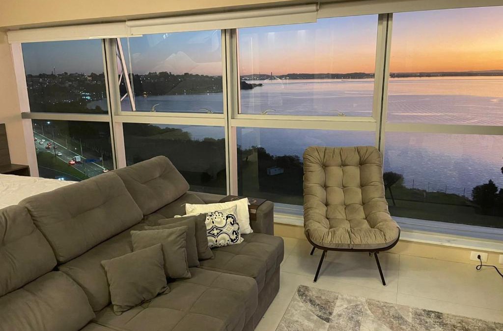 Cristal Apartment | Loft com vista incrível no Barra Shopping