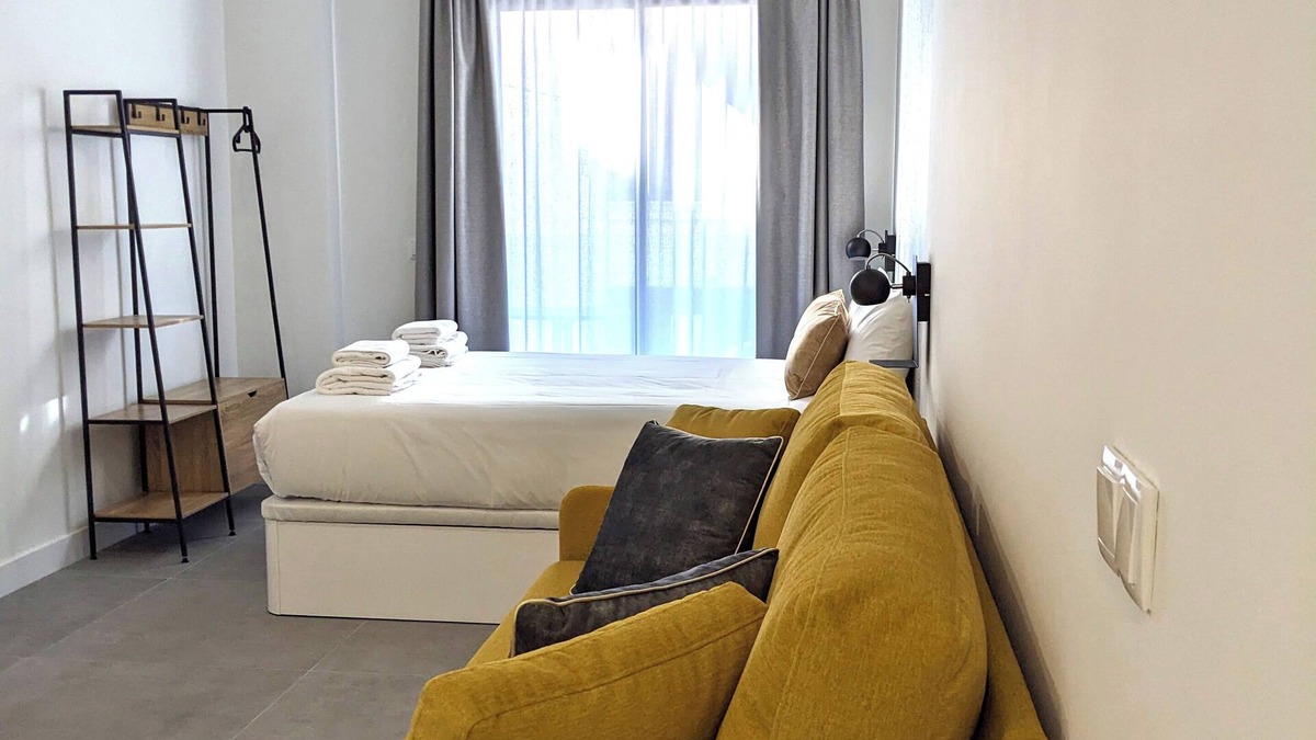 L'Hospitalet de Llobregat Apartment | Loft apartment next to FIRA GRAN VIA