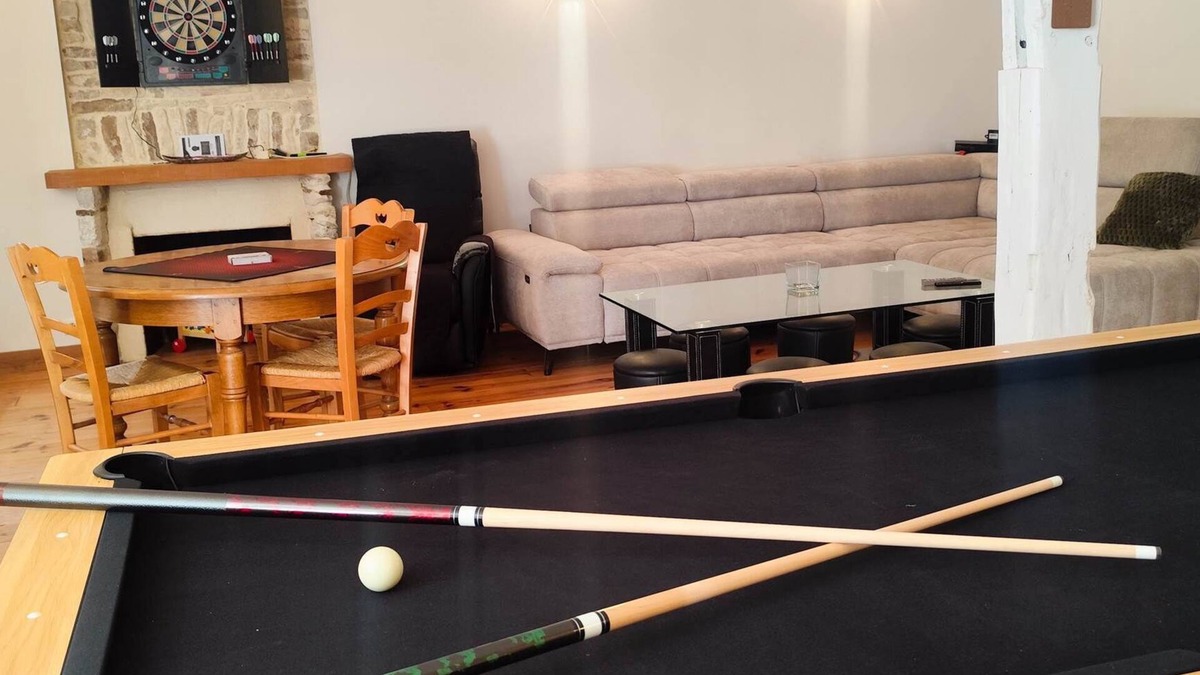 Bar-sur-Aube Cabin | Loft for 9-10 people "special Games"