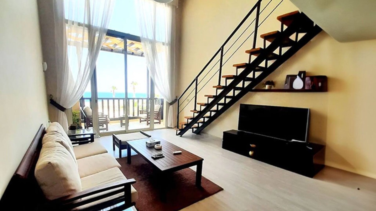 Sahl Hasheeh Apartment | Loft in Azzura mit Herrlichem Meerblick