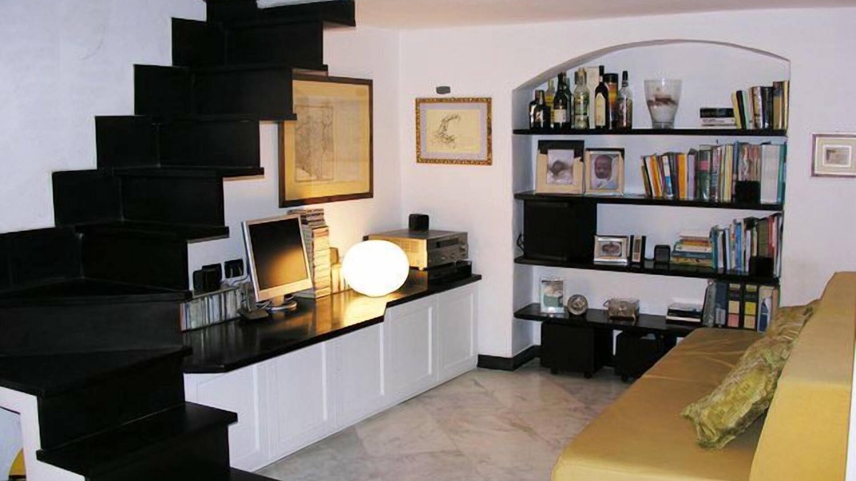 Genoa Historical Centre Apartment | Loft in San Lorenzo, two minutes from the Acquario; optional parking