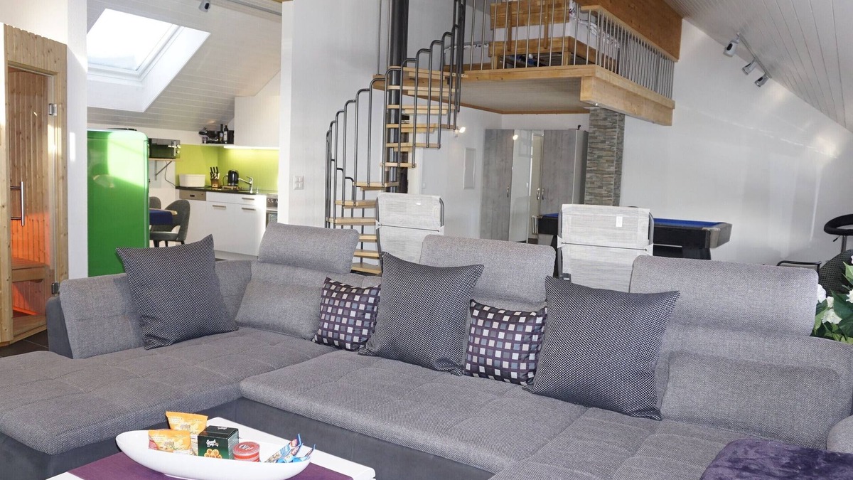 Herisau Apartment | Loft in the countryside with garden access and sauna
