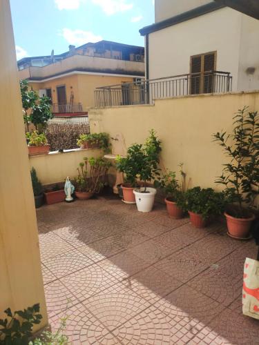 Municipio VII Apartment | loft indipendente con giardino a Roma Tor vergata