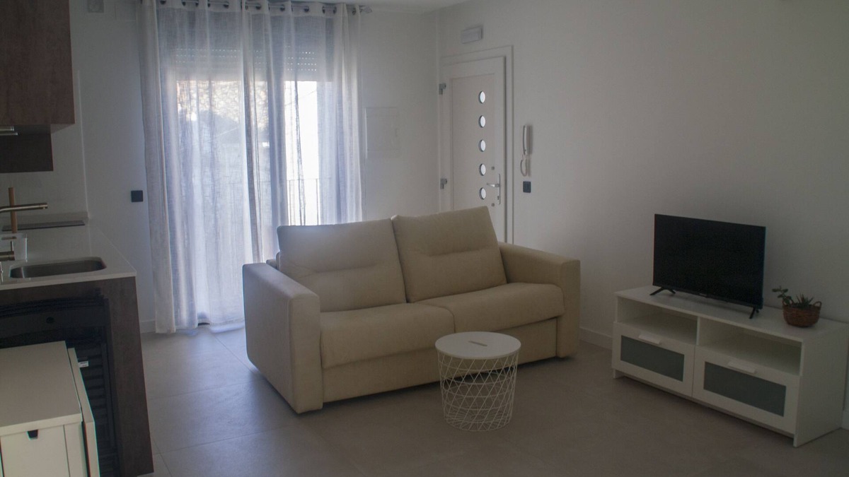 Montehermoso Apartment | Loft-type apartment in the center of the town