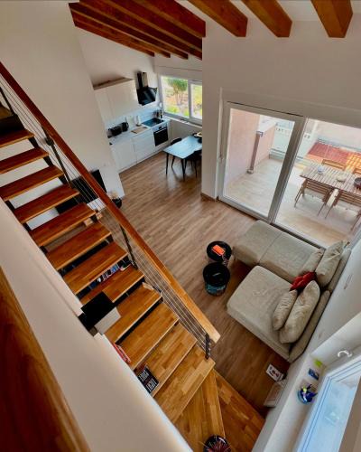 Island Hvar Apartment | Loft with Sea and Fortress View Central Hvar