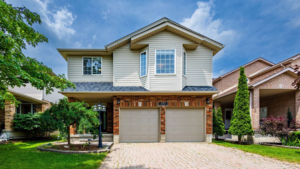 Waterloo House | Lofty Heights: Two-Story Charm