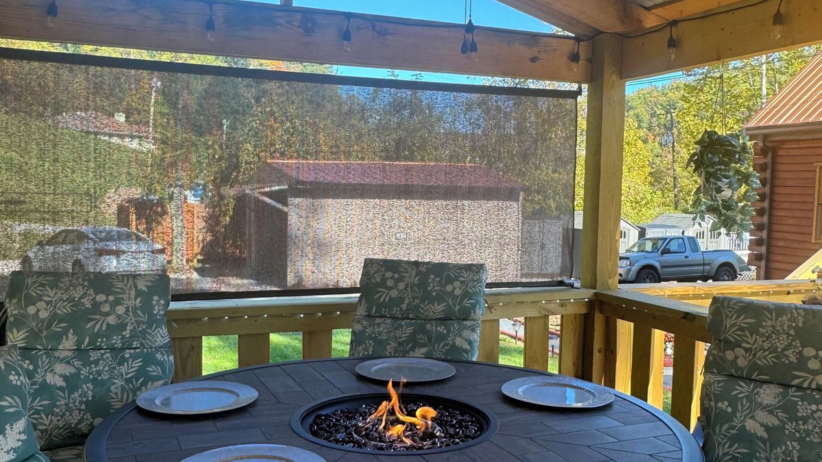 Huntington House | Log Cabin in the Field