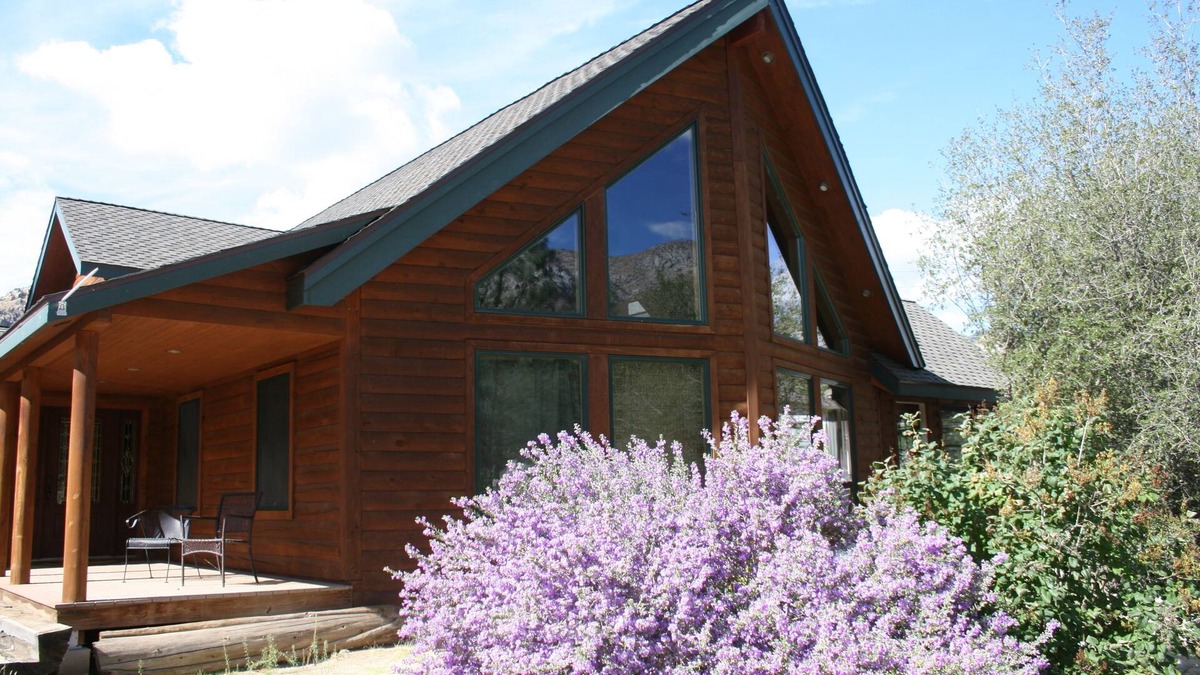 Kernville Cabin | Log Home In The Sequoia National Forest - Perfect safe zone