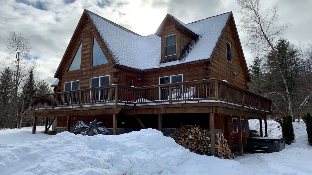 Mount Holly Ski Chalet | Log Home# w/Incomparable Peace, Serenity, Privacy And The First Class Amenities
