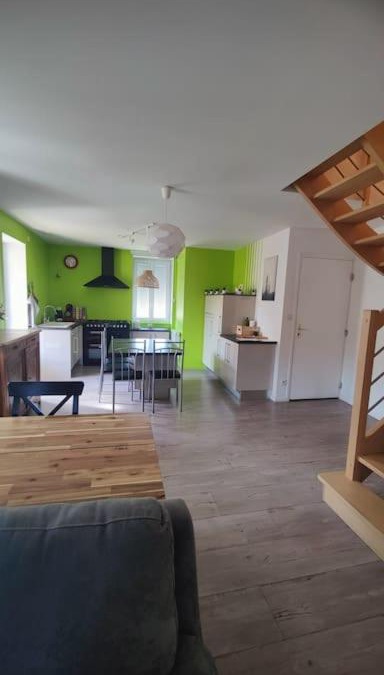 Chauffailles Apartment | Logement avec grand balcon dans le Brionnais