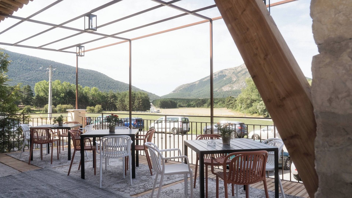 Seranon Hotel | Logis Hôtel de l'Artuby