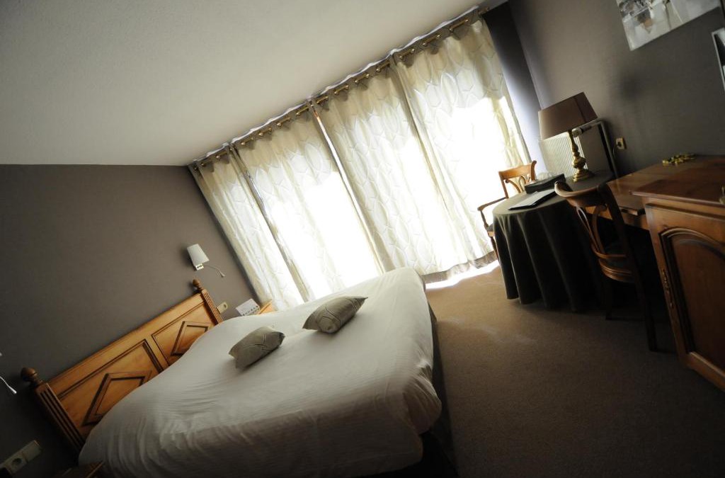 Niederschaeffolsheim Hotel | Logis Hotel Restaurant Au Boeuf Rouge