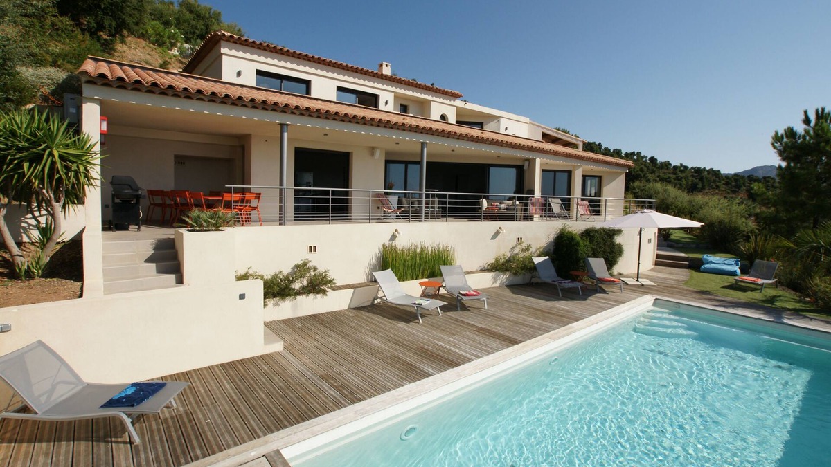 La Londe-les-Maures Villa | Londe les Maures, New Luxury Villa, 280m2, Pool, Sea Golf view, Hammam, Jacuzzi