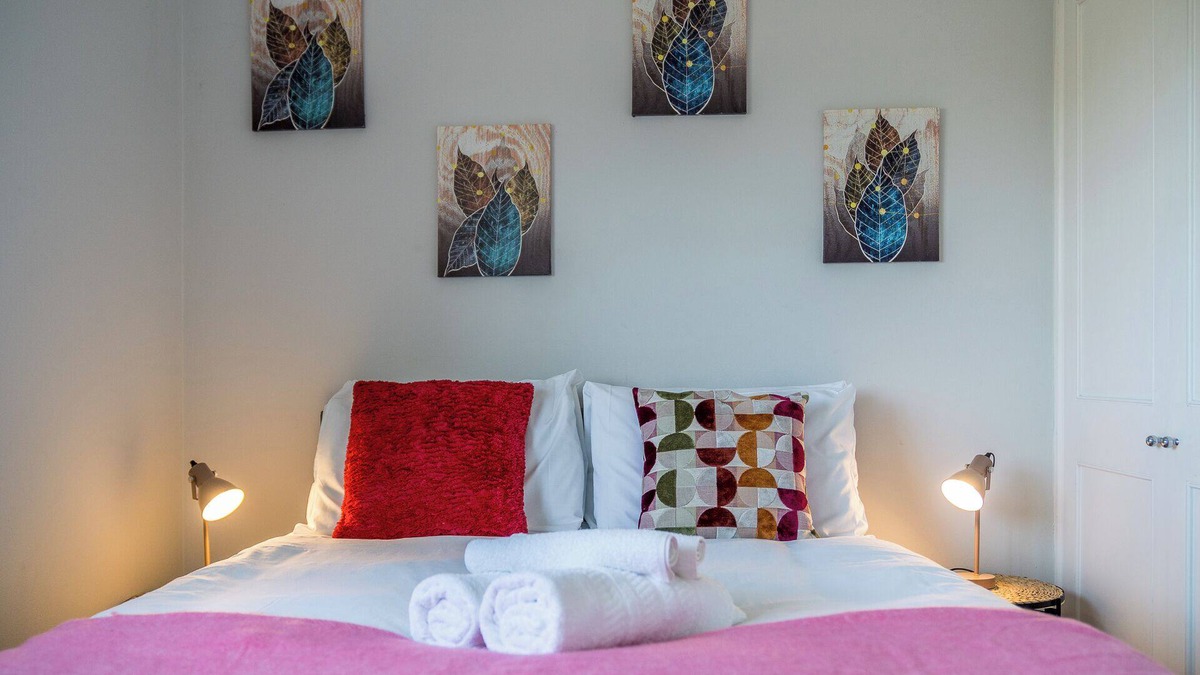 Hobbayne Apartment | london house near hospital