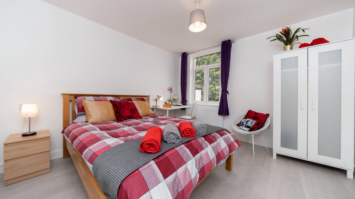 Childs Hill House | London Modern and Bright