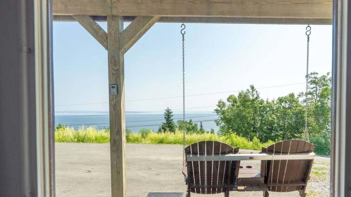 Northport Apartment | Lone Star Lodge - Newly Renovated Studio