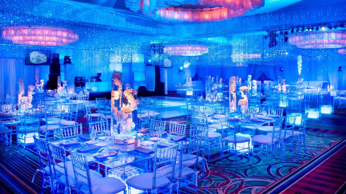 East Garden City Hotel | Long Island Marriott