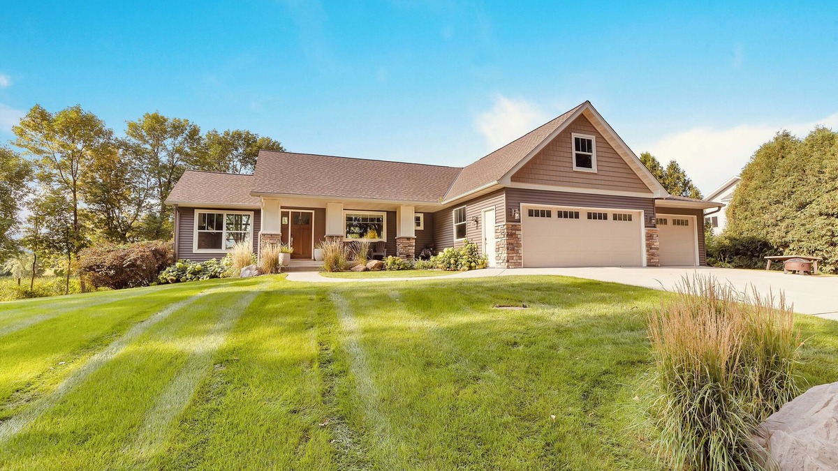 Willmar House | Long Lake Vacay