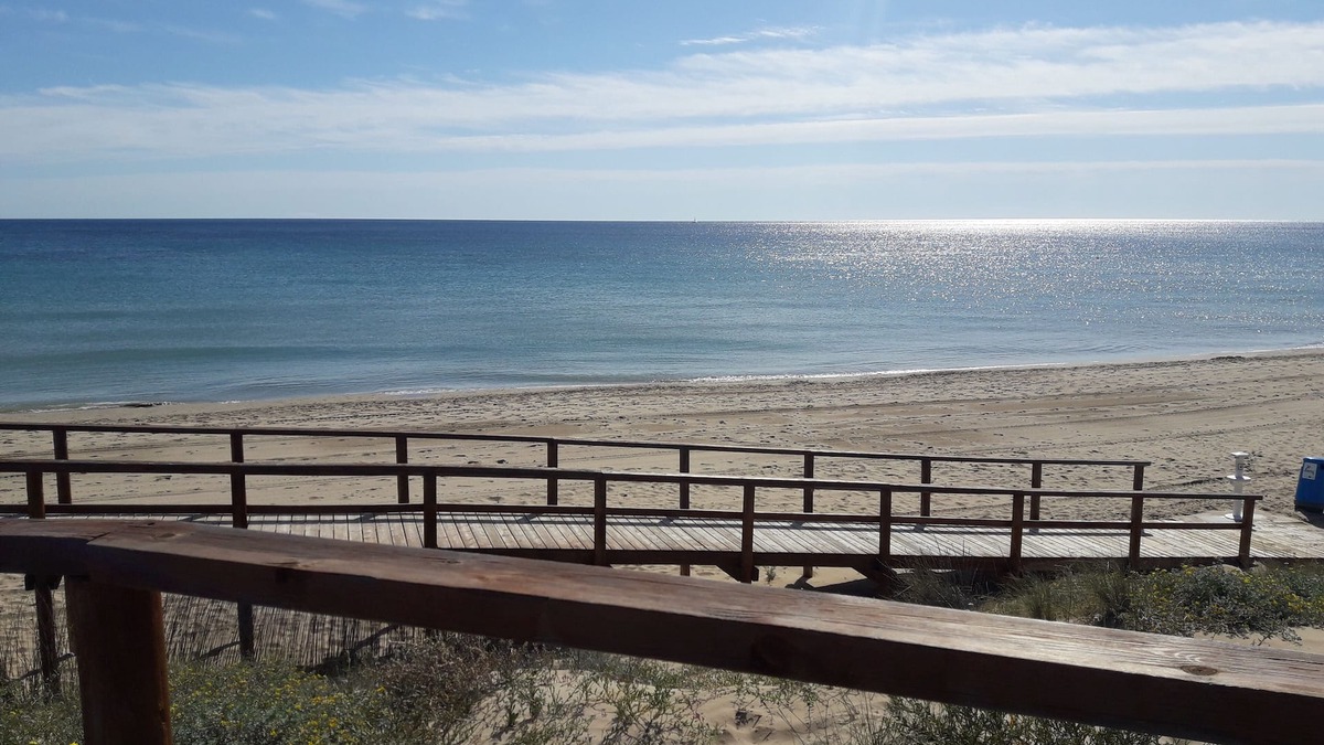 Els Arenals del Sol Apartment | LONG STAY sept to june consult prices !Beautiful apartment in Arenales