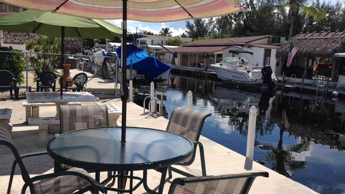 Key Largo Village House | Long term Rental/Ask for Disc! Updated Gem On Canal W/Bay Access & Attractions!