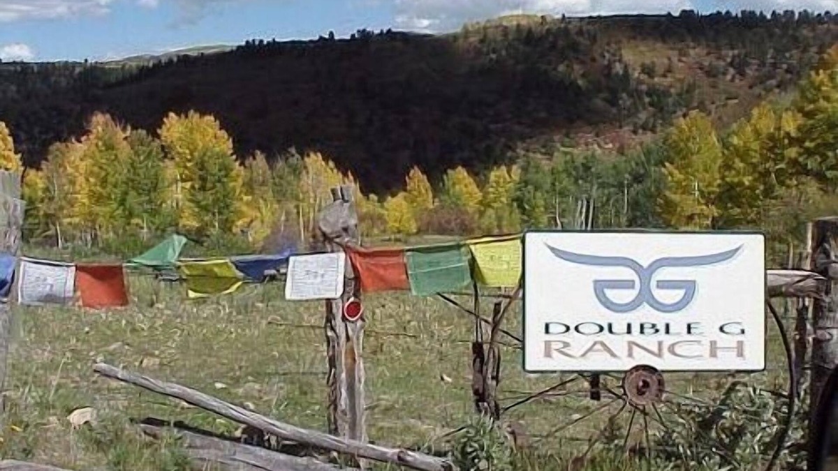 Placerville Cabin | LONG TERM SEASONAL 20 minutes outside of Telluride and Rigeway.