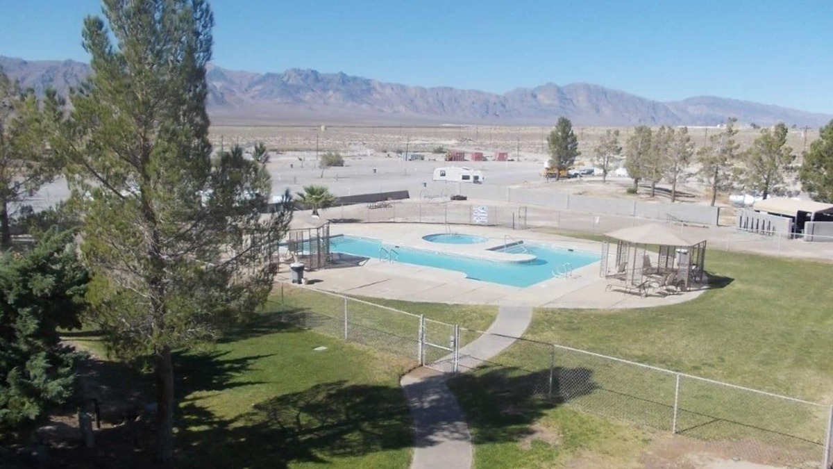 Amargosa Valley Hotel | Longstreet Inn & Casino