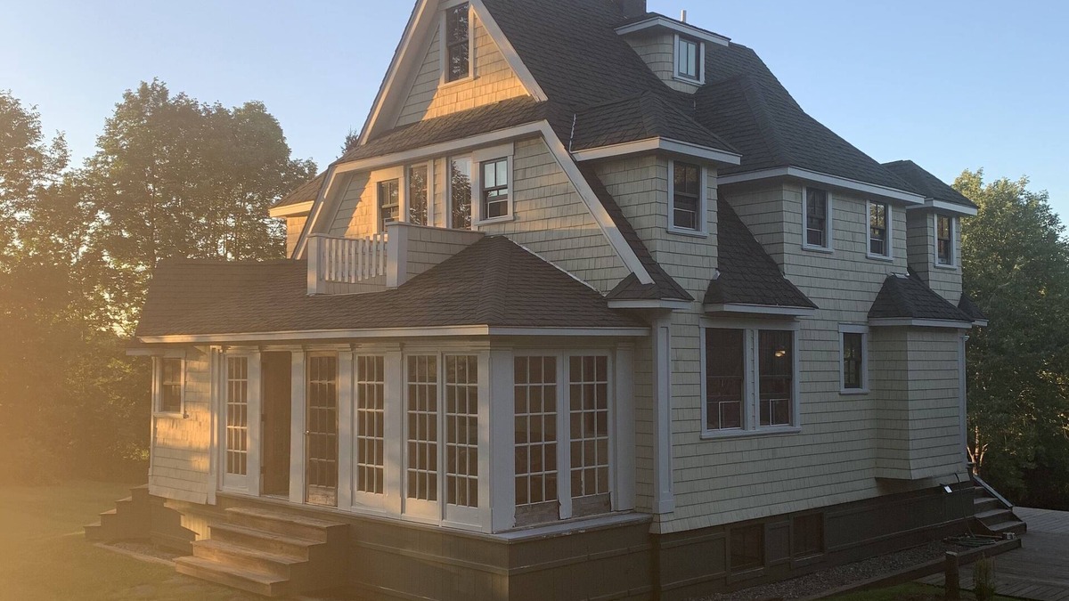Barton House | Longwood: cozy country VT home 20 min from Craftsbury and on the VAST trails
