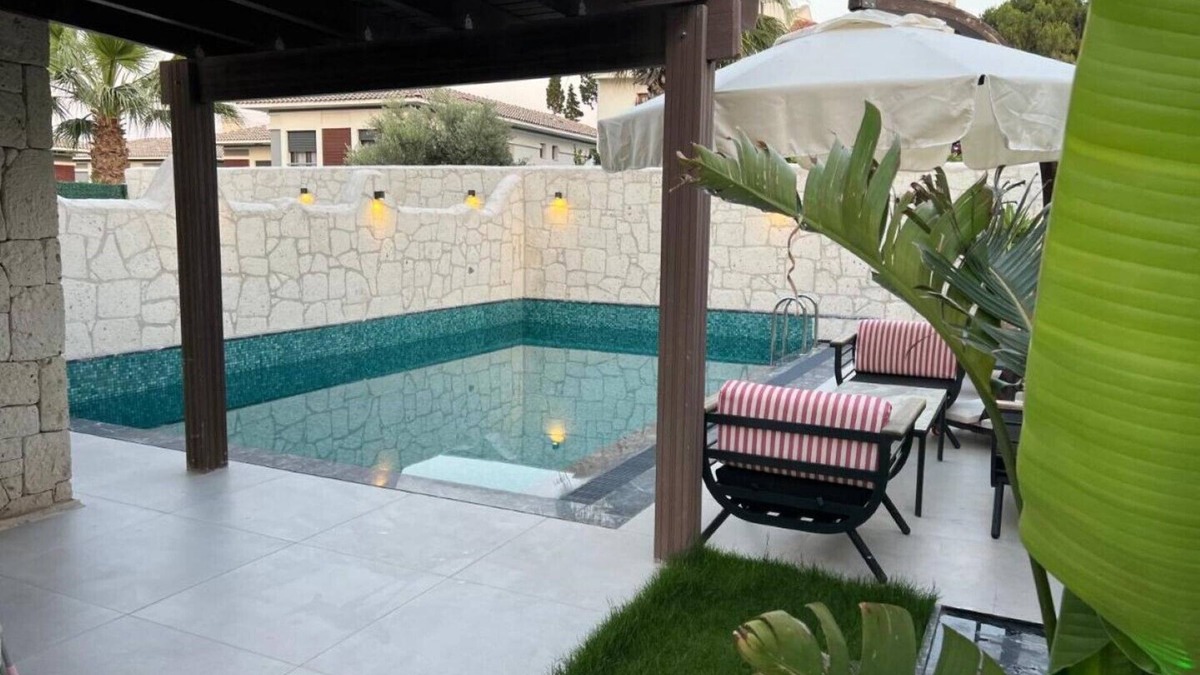 Alacati Villa | Look No Further! You've Found it! Villa Nar