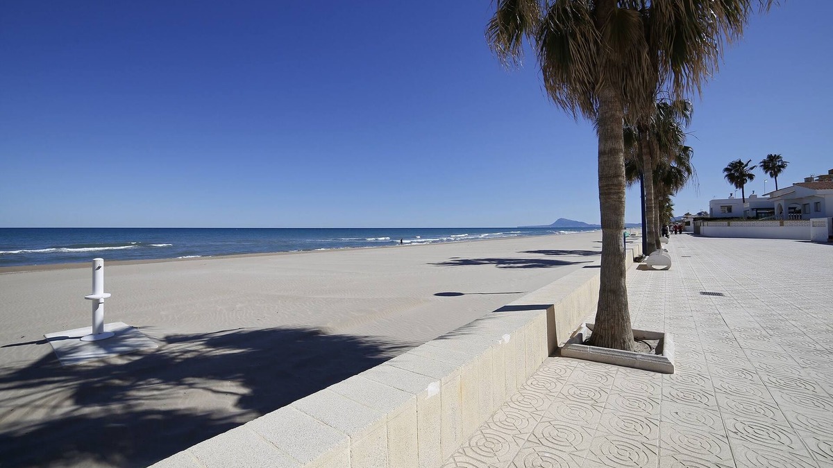Plaza De La Costera Apartment | LOOKING AT SEA 1 - FIRST LINE OF BEACH