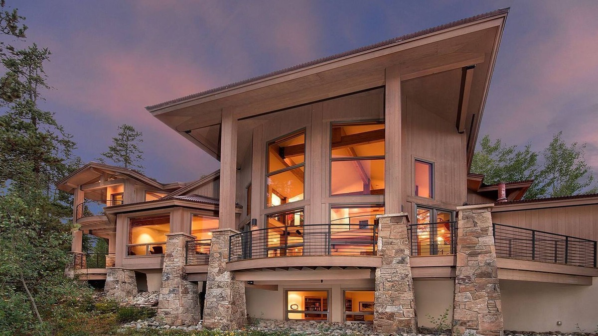 Christie Heights House | Lookout On Christie Lane: Great Views-Breckenridge & Baldy Mountain-Hot Tub.