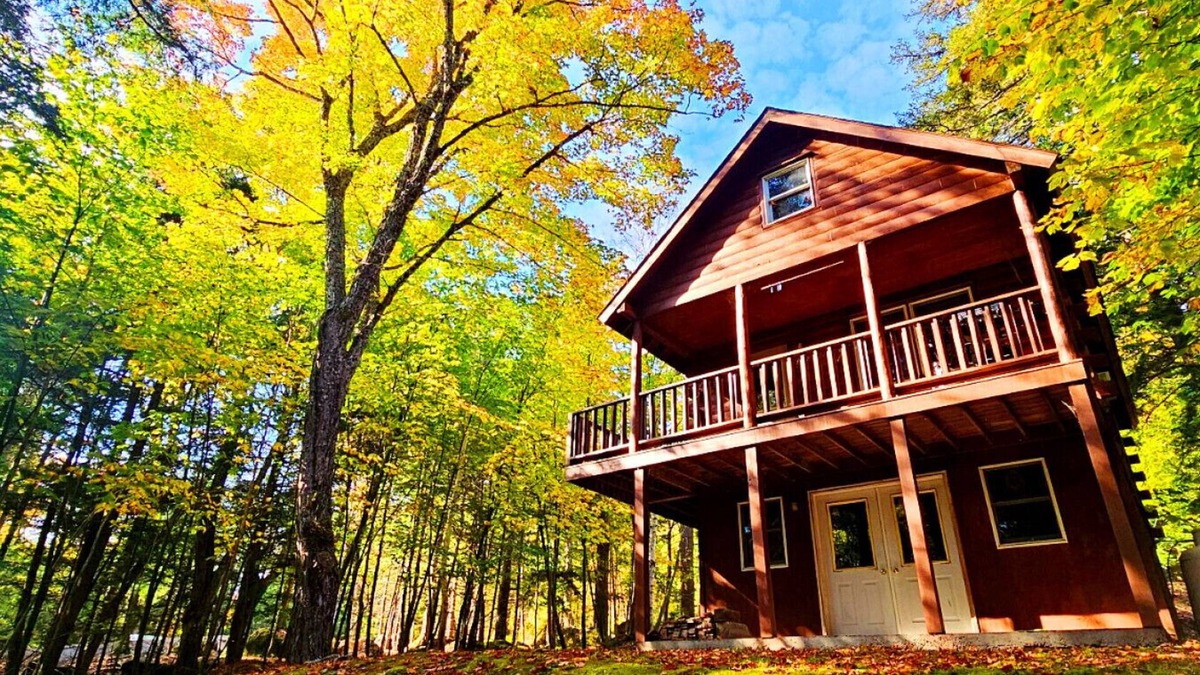 Beaver Cove Cabin | Loon Dream - Waterfront-ATV & Snowmobile Access