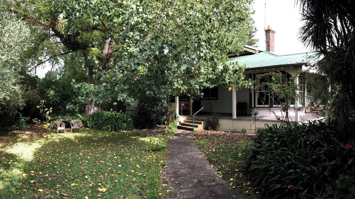 Portland Bed & Breakfast | Lorelei Bed and Breakfast